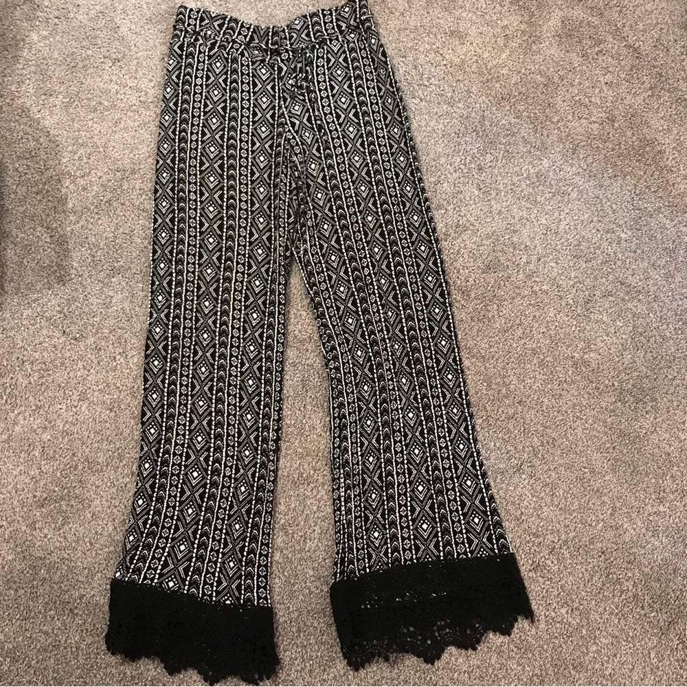 Black and White Geometric Print Pants with crocheted hem